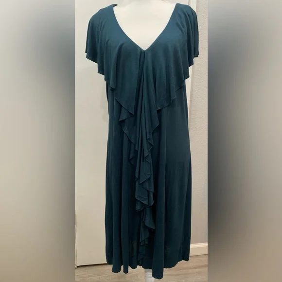 green emerald velvet dress Anderson Maxi Dress, in Moss Green Luxe Satin, Size: Small | Show Me Your Mumu